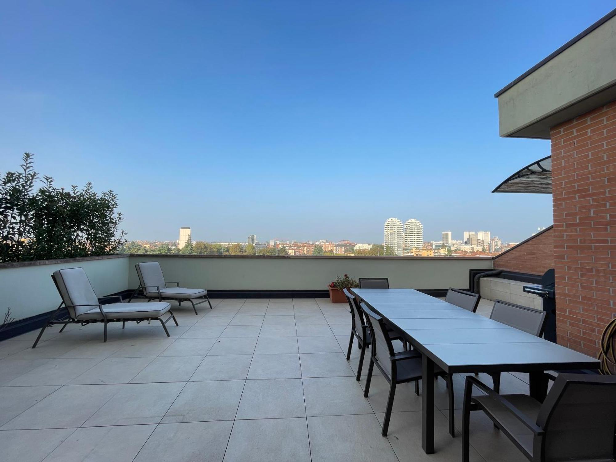4 Star Family & Friends Apt - Self Check-In — Photos 3